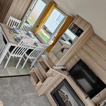 J6 Static Caravan, Fairway Holiday Park サンダウン エクステリア 写真