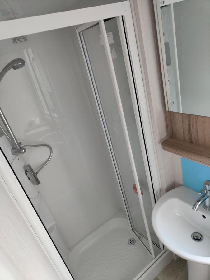 J6 Static Caravan, Fairway Holiday Park サンダウン エクステリア 写真