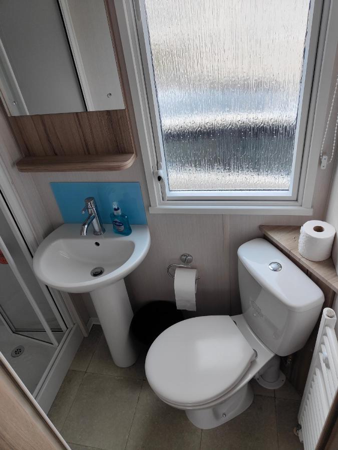 J6 Static Caravan, Fairway Holiday Park サンダウン エクステリア 写真