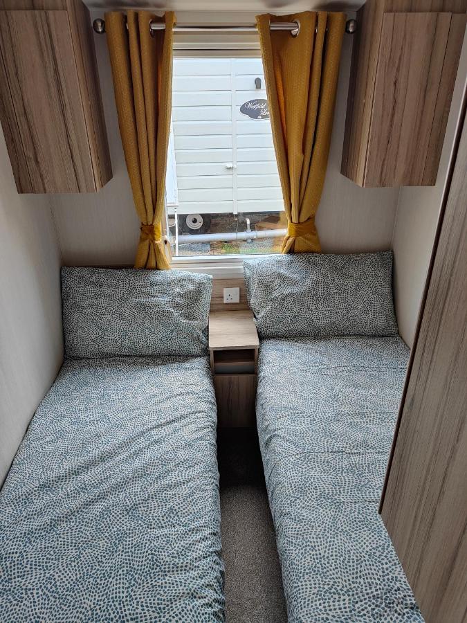 J6 Static Caravan, Fairway Holiday Park サンダウン エクステリア 写真